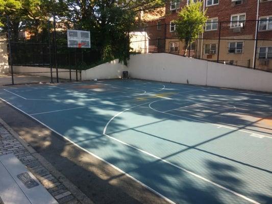 Shaded small full court