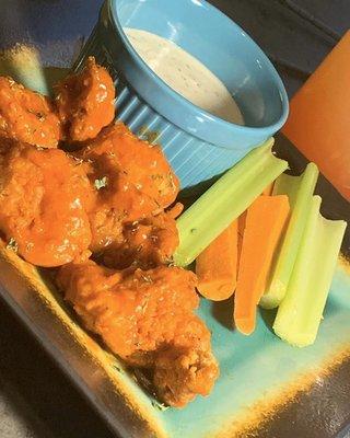 Boneless buffalo wings