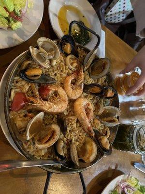 Paella/Arroz con Mariscos