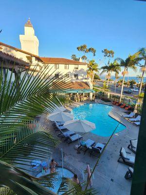 Pool view of outdoor tables