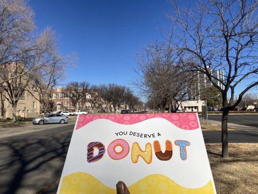 Roswell home to aliens and yummy donuts