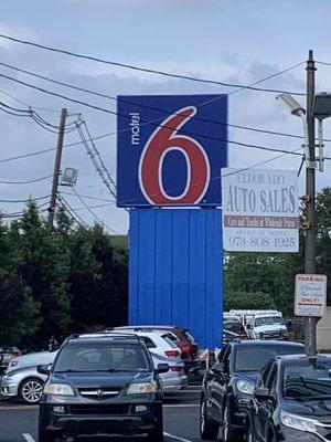 Motel six signage from the street looks pretty good don't be fooled