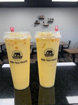 Mango blend with mango pop