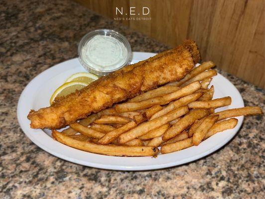 Fried Walleye Dinner (special)