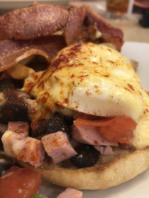 Hikers Benedict - delicious