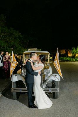 Got the Ramblin' Reck as our wedding getaway car. Go Jackets! #TogetherWeSwarm Photo by Leigh Wolfe Photography. Ramblin' Reck Club.