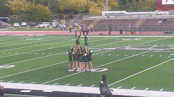 WLC Cheerleaders Homecoming halftime routine