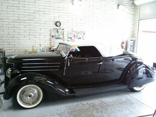 1936 Ford Roadster