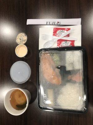 The takeout package for salmon teriyaki box