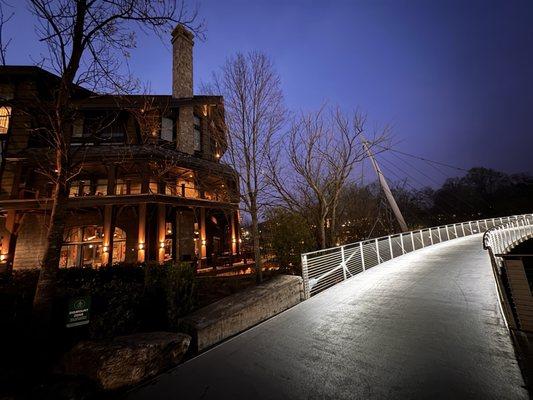 Hotel and Liberty Bridge