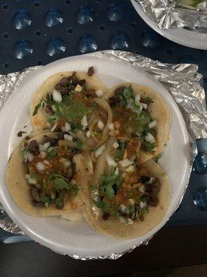 I ate the Tostada forgot to take a pic. But carne asada tacos always my favorite. Very flavorful!!