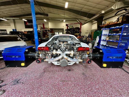 Dyno, built R8 V10 twin turbo, 6 speed manual.