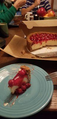 Cheesecake with walnut crust and cherries