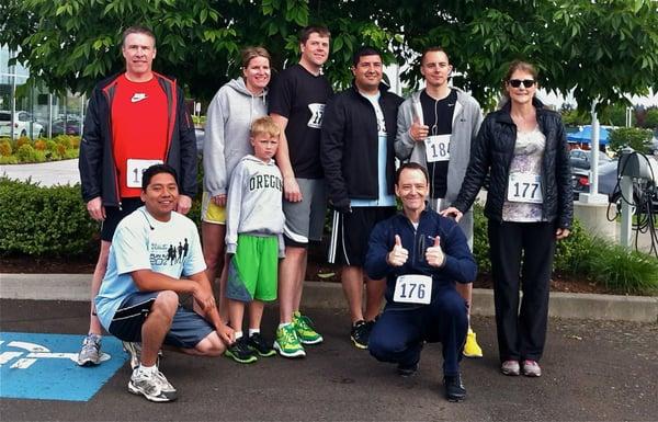 Acura team at Tonkin Run for Schools 5k.