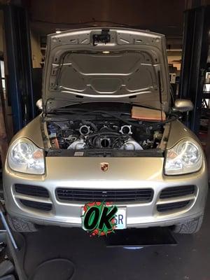 performing a engine swap on a 2005 Porche, we specialize in foreign vehicles such as BMW, MERCEDES, SAAB, PORCHE, VOLKSWAGEN,...