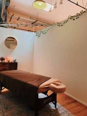 Lakeview Wellness studio
 3759 N Ravenswood Ave, Chicago IL 60163