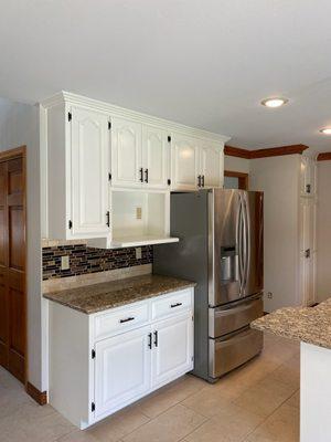 Kitchen Cabinet Painting & Staining (Green Bay, WI.)