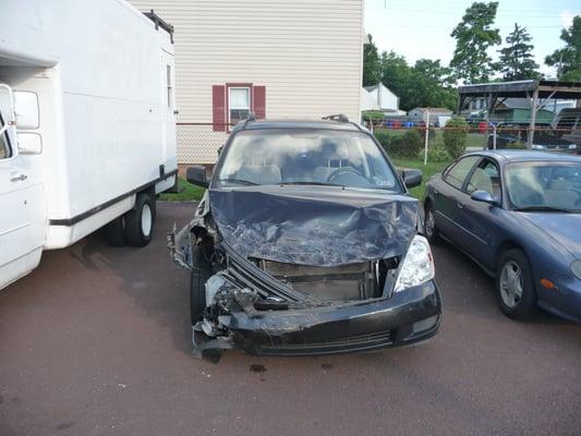 2008 Kia Sedona BEFORE