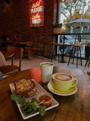 Croque-monsieur with coffee