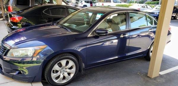 Happy and clean car with working AC!