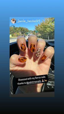 Leopard nails