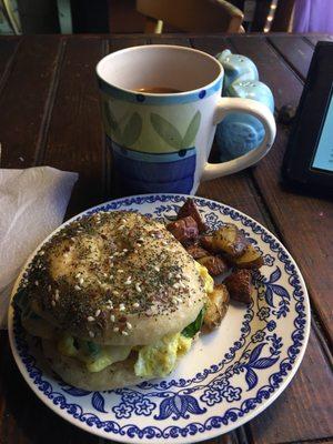 Breakfast bagel sandwich