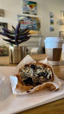 Berry muffin and a cortado