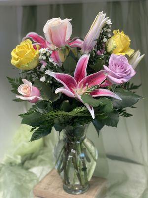 Bee-U-Tiful! 9 mixed roses and stargazers. They are so pretty.