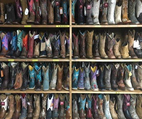 The largest selection of boots you'll find in Florida! Stetson, Boulet, Ariat, Corral, Tin Haul, Justin, Dan Post, Lucchese, and many more!