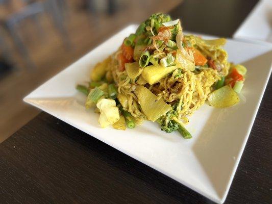 Yellow Curry Noodles