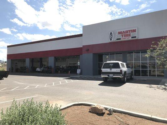 Exterior of Martin Tire Company 910 Talbot.