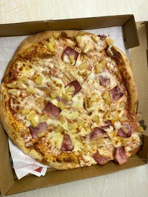 Hawaiian Pizza fast delivery and piping hot at 2am!