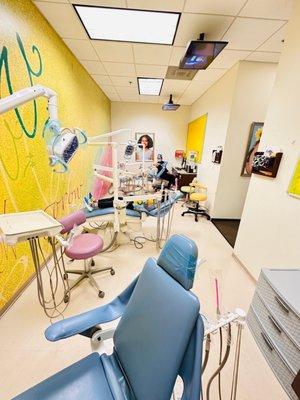 Kids friendly dental environment