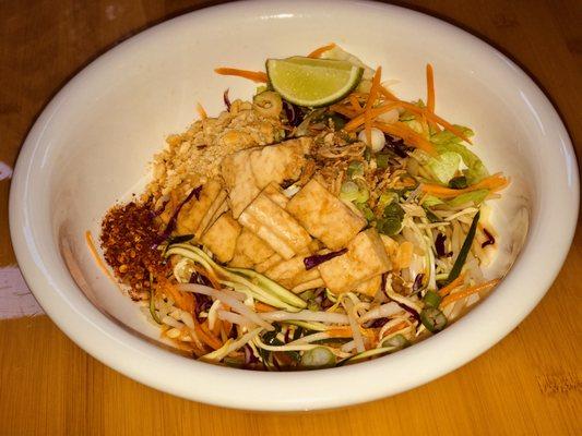 Pad Thai Veg: Cooking without oil and rice noodles. Just Raw veggies noodles.