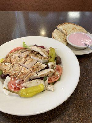 Regular Chicken Greek Salad