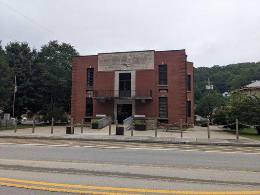 Jackson County Courthouse