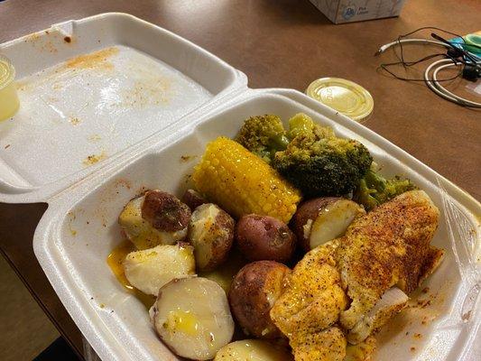 Talipia 1/2 pounder w/extra Lemmon pepper & Cajun seasonings.. the corn & broccoli were very over cooked