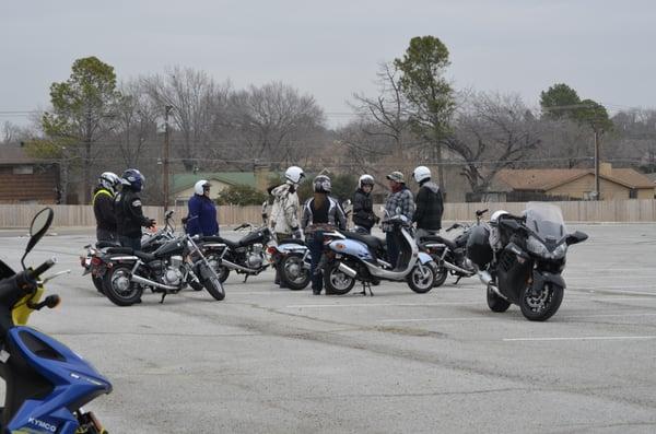 Students receiving instructions from RiderCoach.