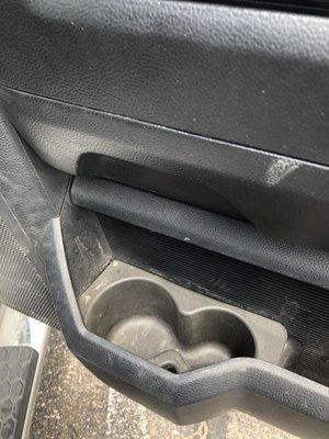 Door/cup holder