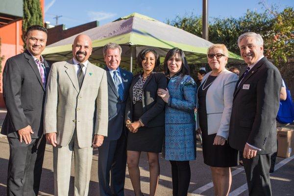 Alex Guerrero, Ray Vadalma, and Coco Corona with board members and local community partners at the 2017 Veterans Small Business Week event.