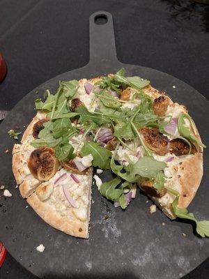 Fig, Goat Cheese, Honey Arugula (7 in) pizza