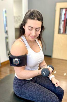 ProClinix Sports Physical Therapy & Chiropractic using Blood Flow Restriction Therapy with Occlusion Bands