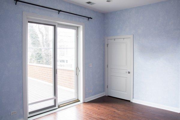 Calming and relaxing blue faux finish for the master bedroom. Lincoln Park, Chicago