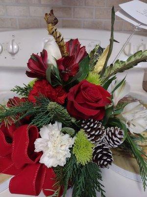 Received this from Huddleston Florist. It wasn't even close to what I ordered.  I was very disappointed.