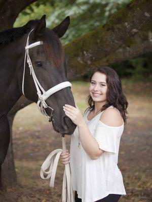 Bonney Lake Senior Portraits