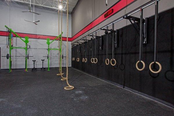 Built-in CrossFit box, CrossFit Devastation.