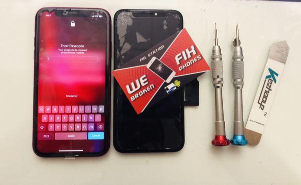 Red Iphone XR lcd/screen replacement just in 20 minutes