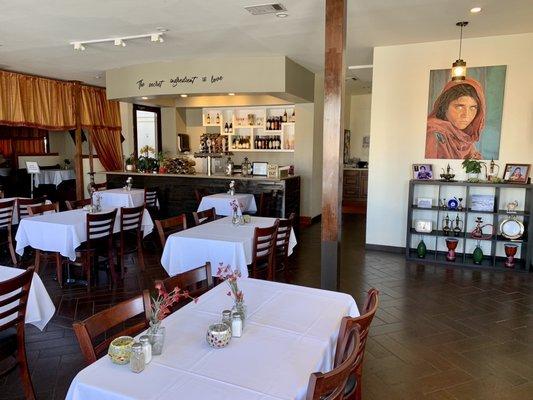 Lovely dining room