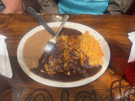 Enchilada with mole'