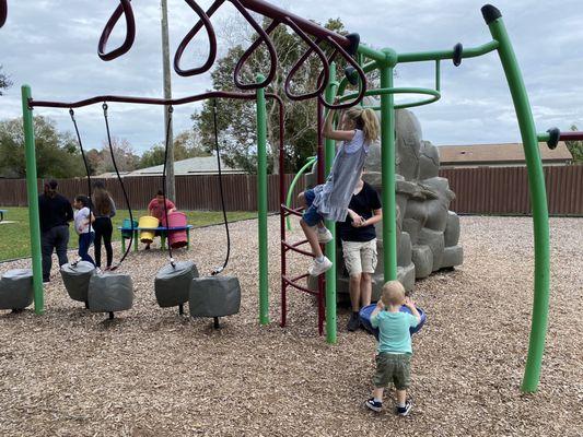 Monkey bars